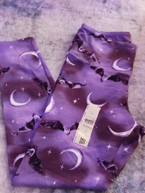 No Boundaries Pants - No Boundaries Halloween Legging Medium Bats
